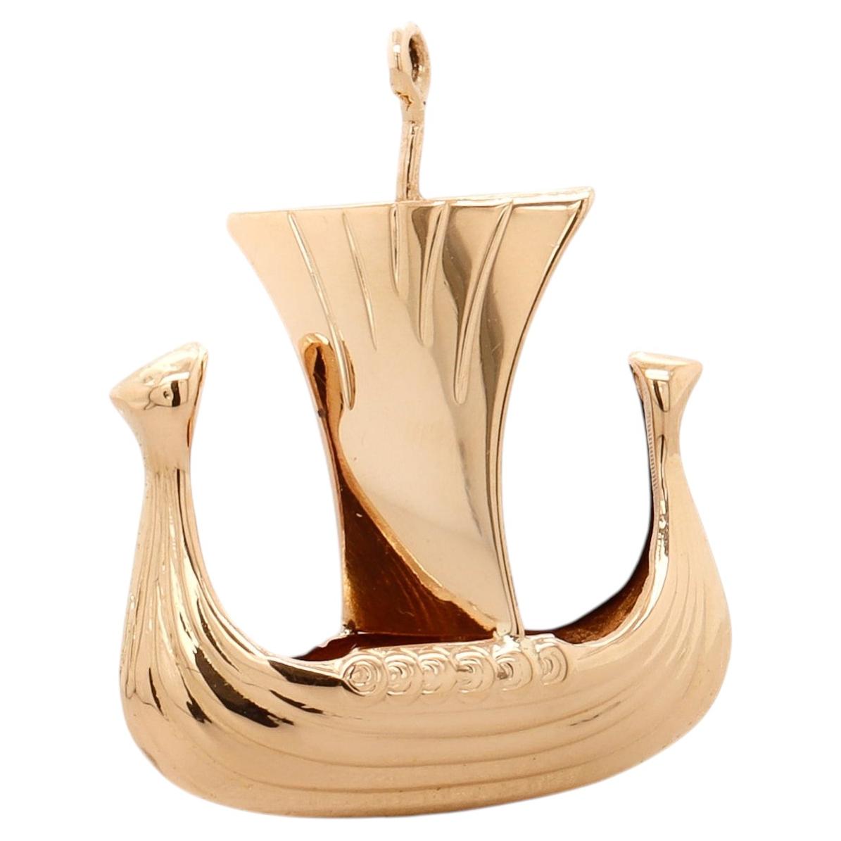 Vintage 18K Gold Figural Viking Longship Charm for a Bracelet For Sale