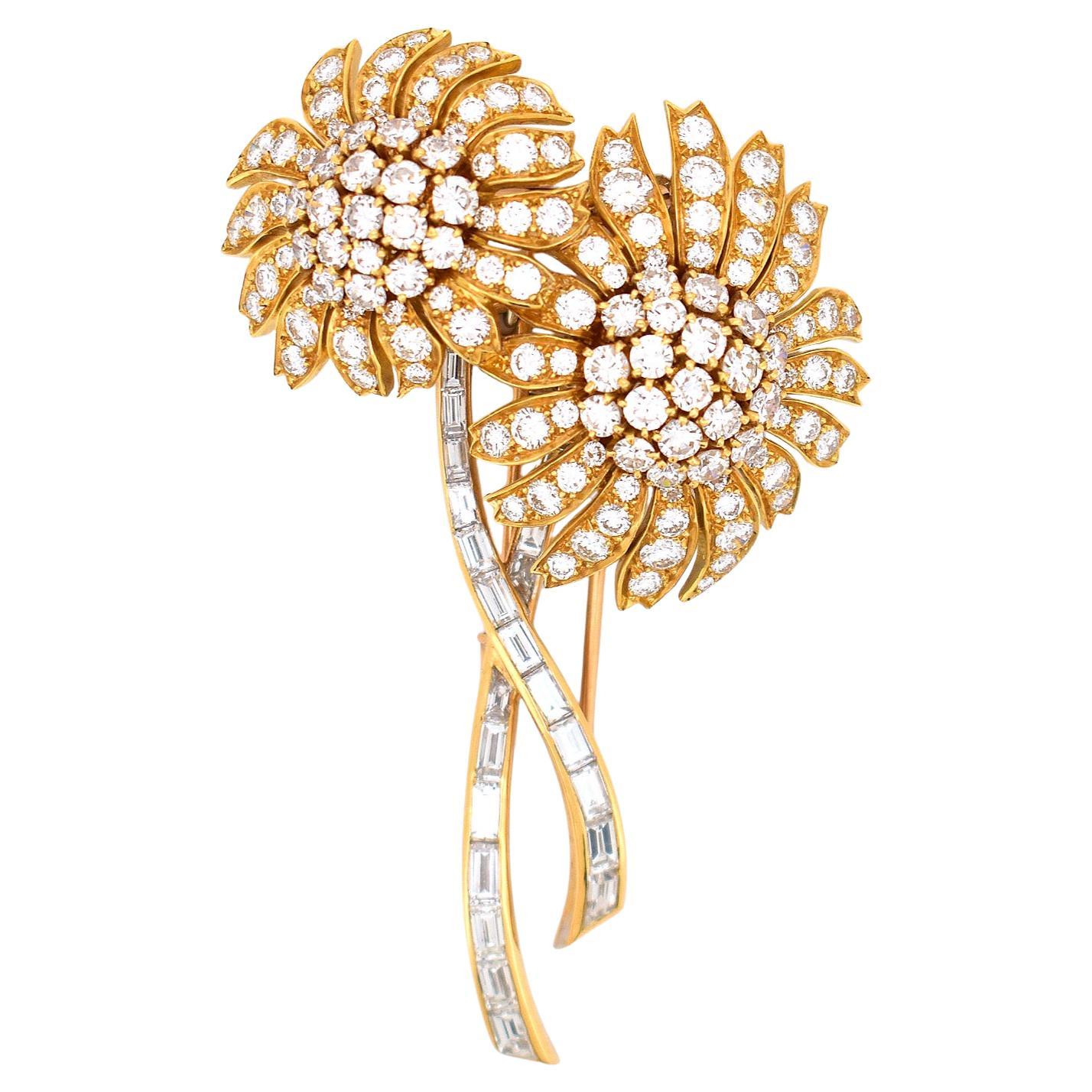 Vintage 18k Gold Floral Brooch with Diamonds VVS/E – French Fine Jewelry 1950
