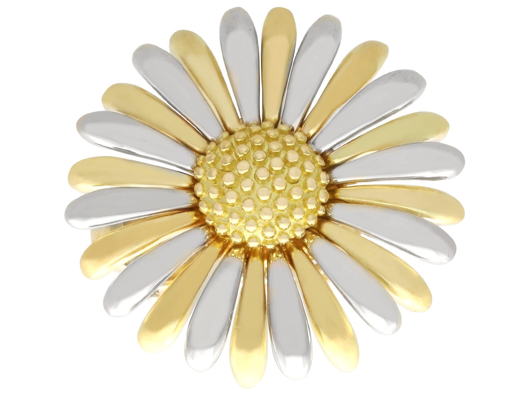 Vintage 18k Gold Floral Earrings by Asprey & Garrard Circa 1990 For Sale 4