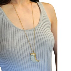 Vintage 18k Gold Gemstone Saber Tooth Pendant Necklace