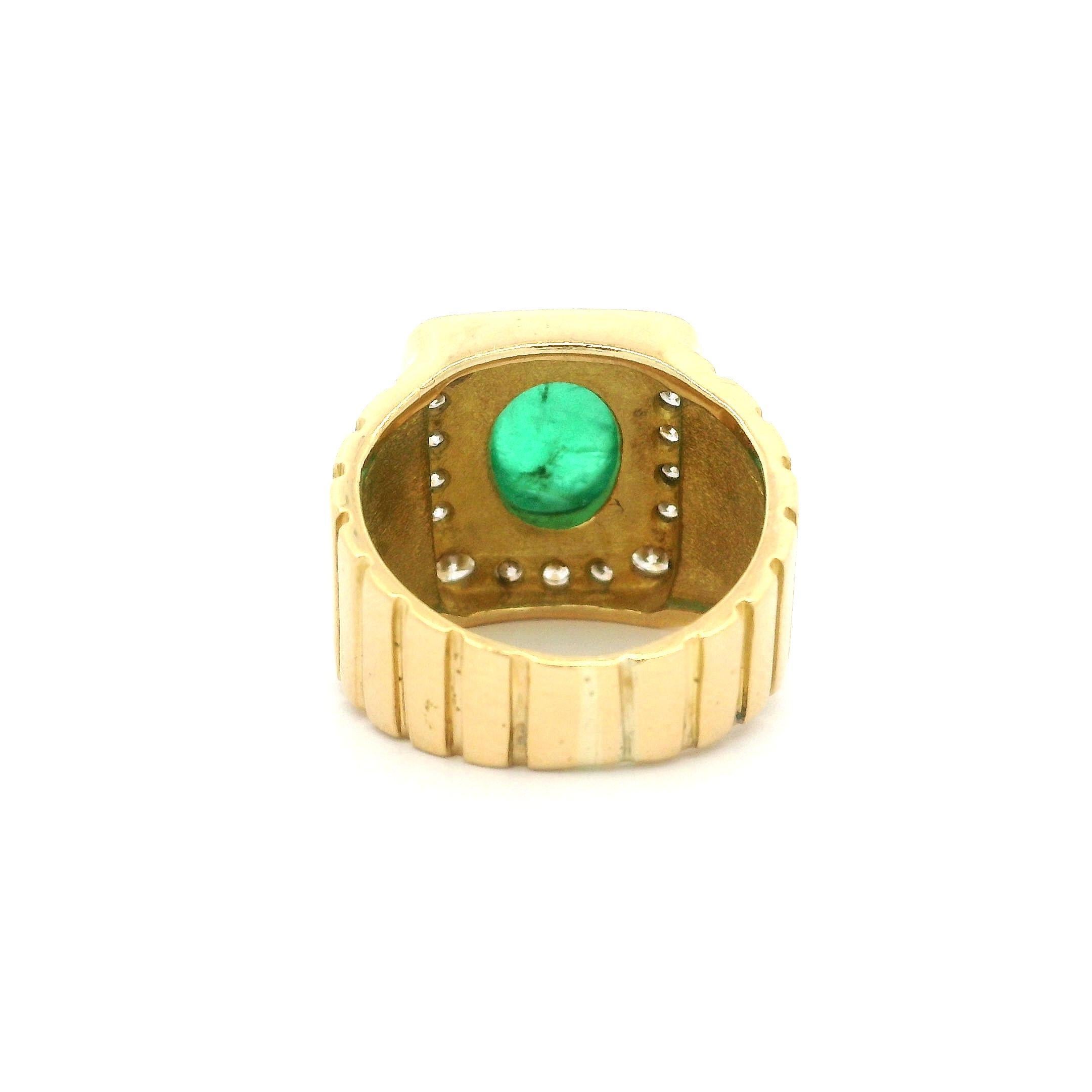 18 Karat Gold GIA 2,59 Karat Cabochon Smaragd & Diamant geschwungener breiter Platinring, Vintage im Angebot 2