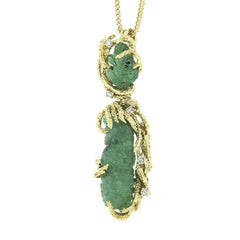 Halskette mit strukturiertem Anhänger, 18 Karat Gold, GIA geschnitzter Smaragd & Diamant