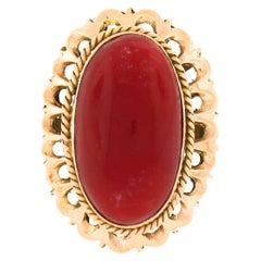 Vintage 18k Gold GIA Oval Cabochon Orangy-Red Coral w / Open Work Frame Ring