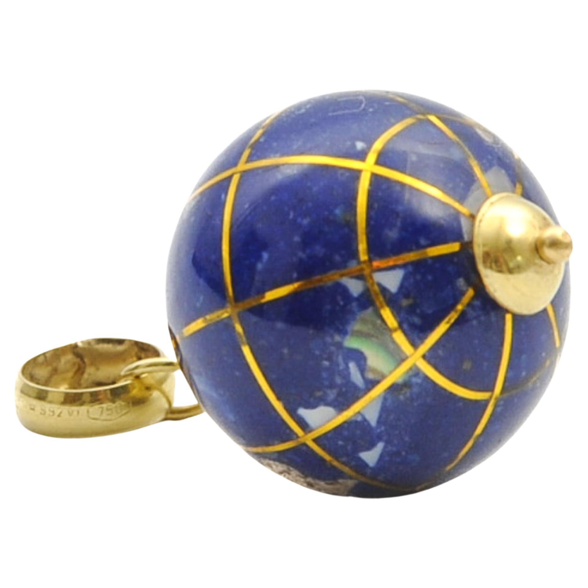 Vintage 18K Gold Globe and Enamel Pendant For Sale