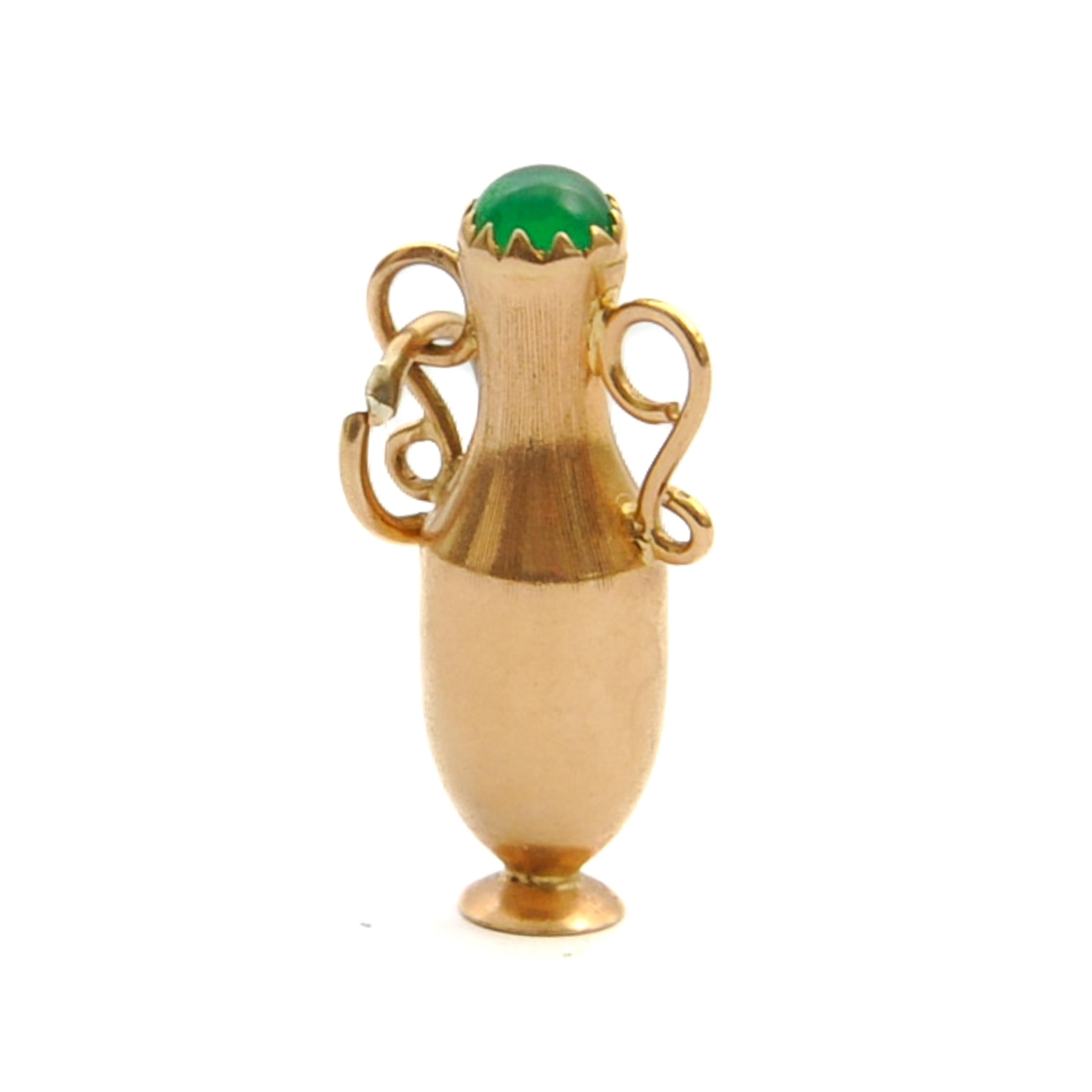 Women's or Men's Vintage 18K Gold Greek Amphora Vase Jug Charm Pendant