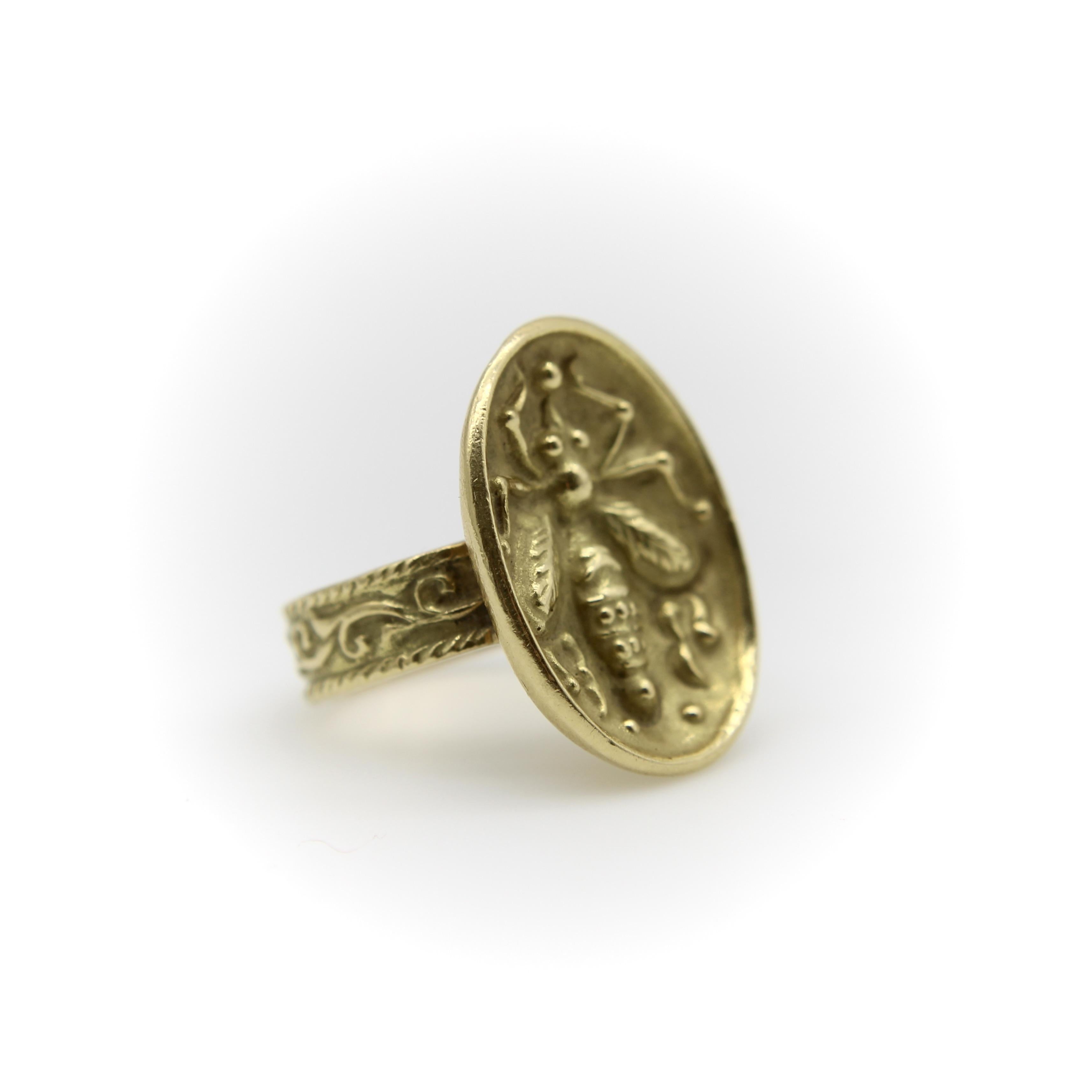 Vintage 18K Gold Greek Honey Bee Signet Ring 2