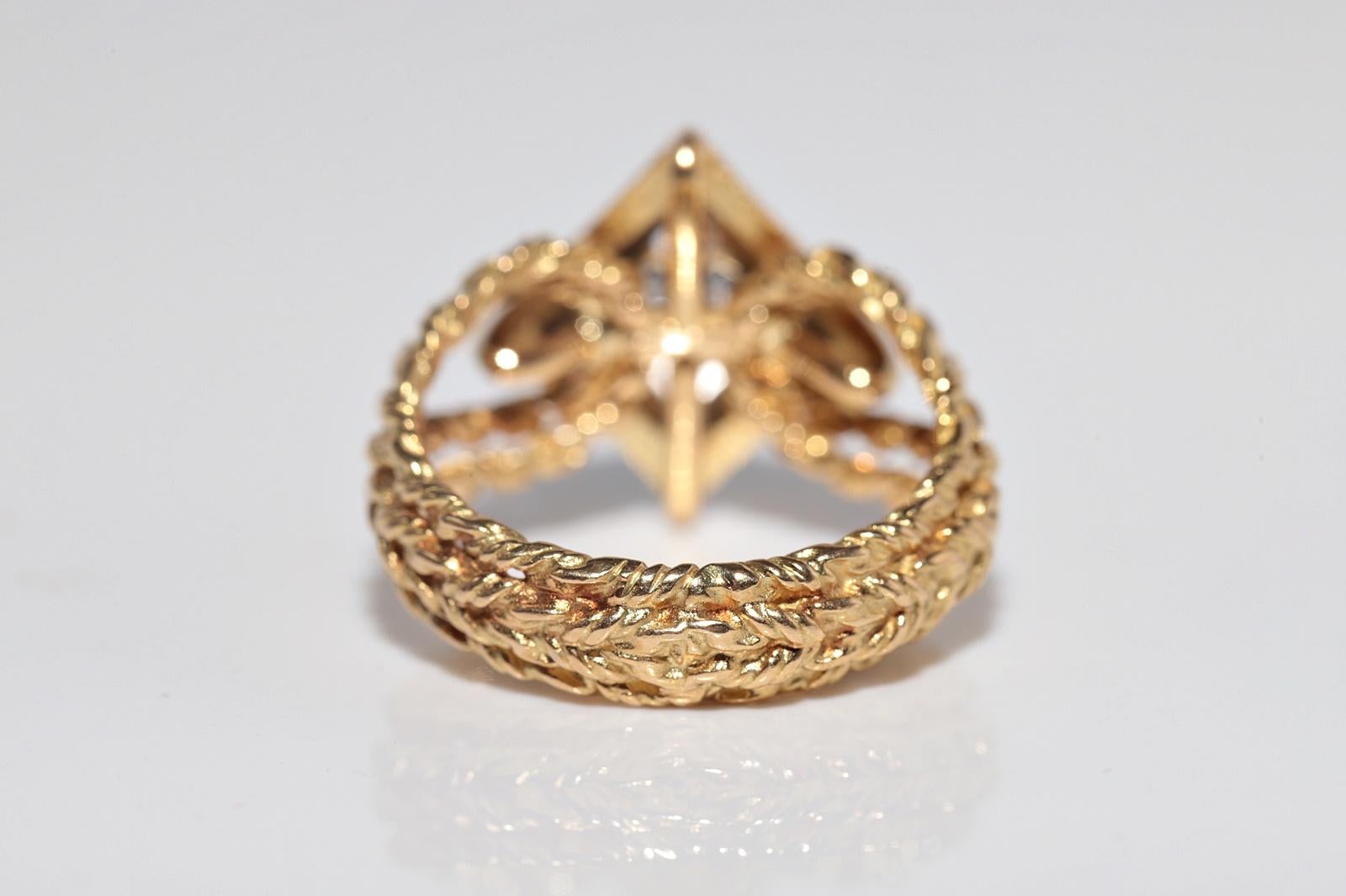 Anello Navette d'epoca in oro 18 carati con diamanti naturali decorati e lavorati a mano in vendita 3