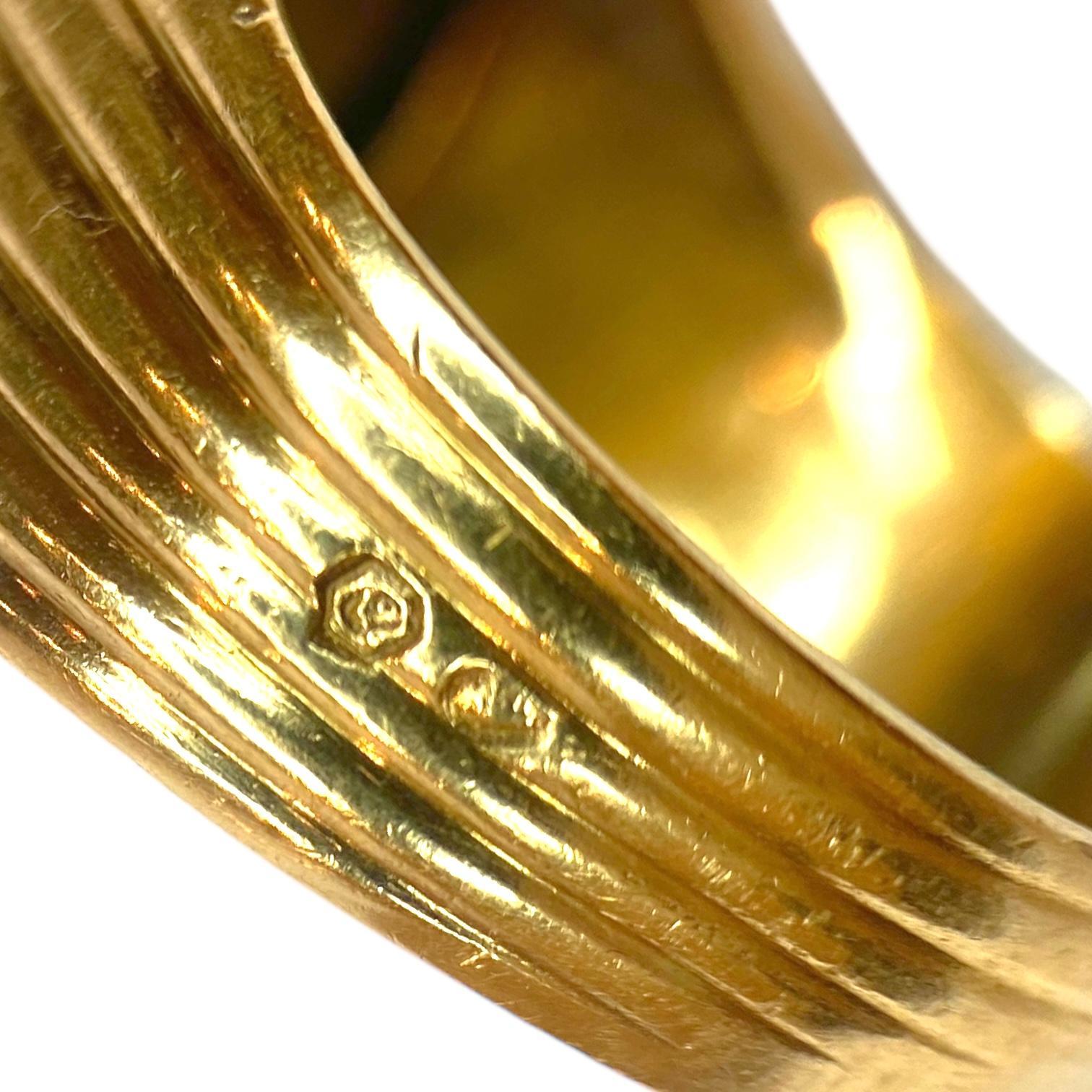 Women's or Men's Vintage 18K Gold Hematite Intaglio Ring