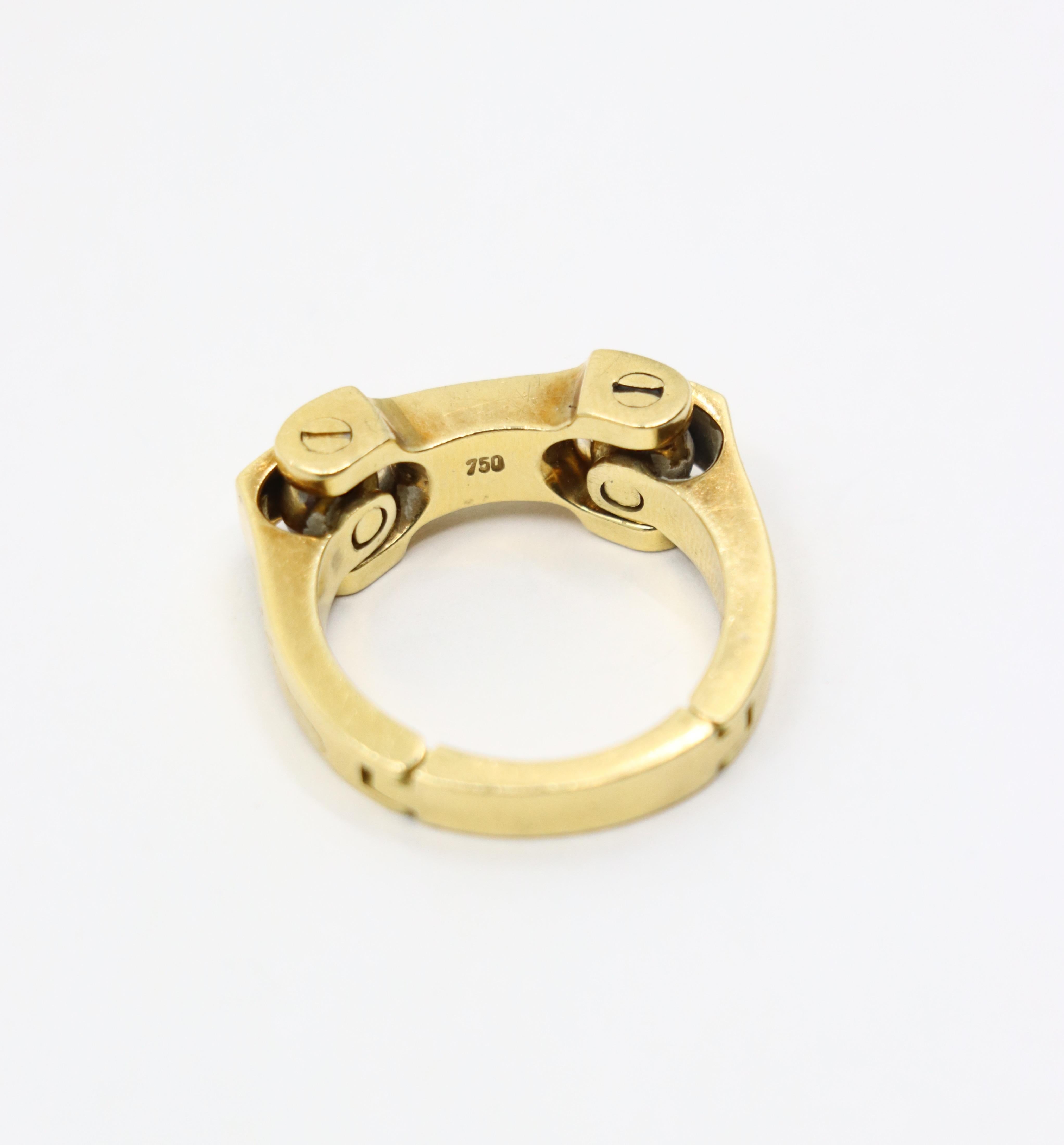 Bague à charnière en or 18K en vente 2