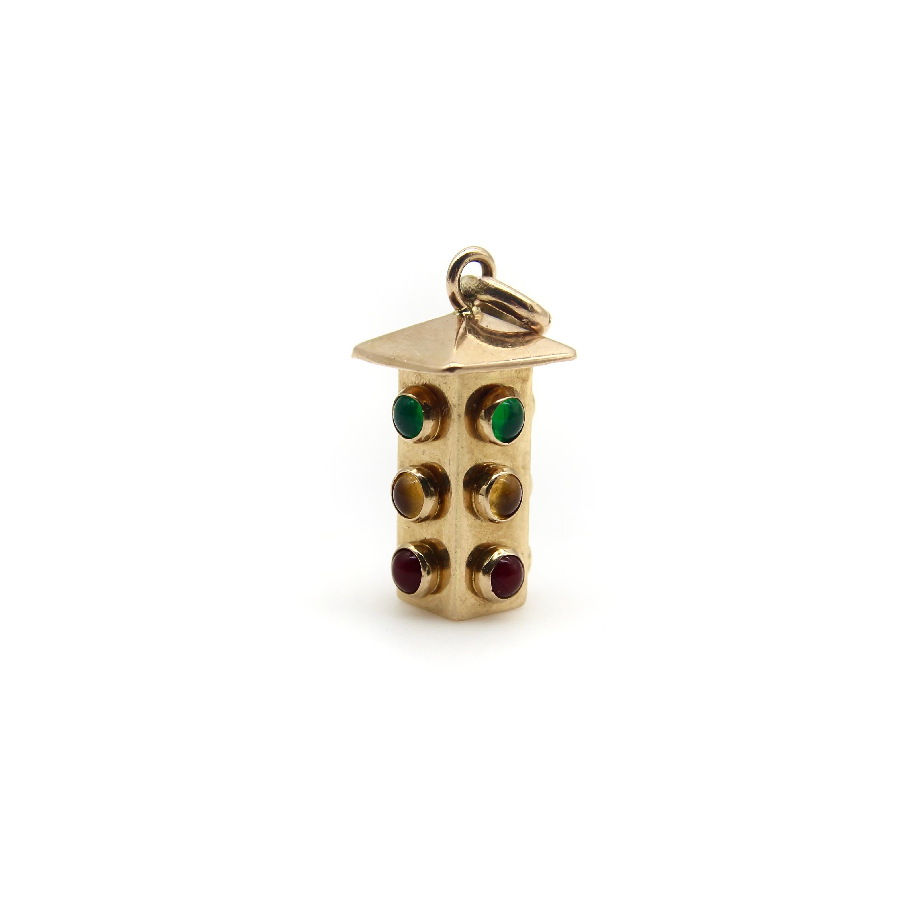 Women's or Men's Vintage 18K Gold Italian Stoplight Charm with Glass Cabochons  For Sale