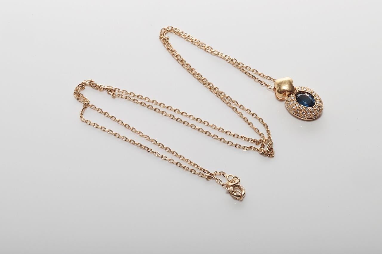 Vintage 18k Gold Italy Made Natural Diamond And Sapphire Pendant Necklace For Sale 6
