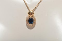 Collier pendentif vintage en or 18 carats, fabriqué en Italie, avec diamants naturels et saphirs