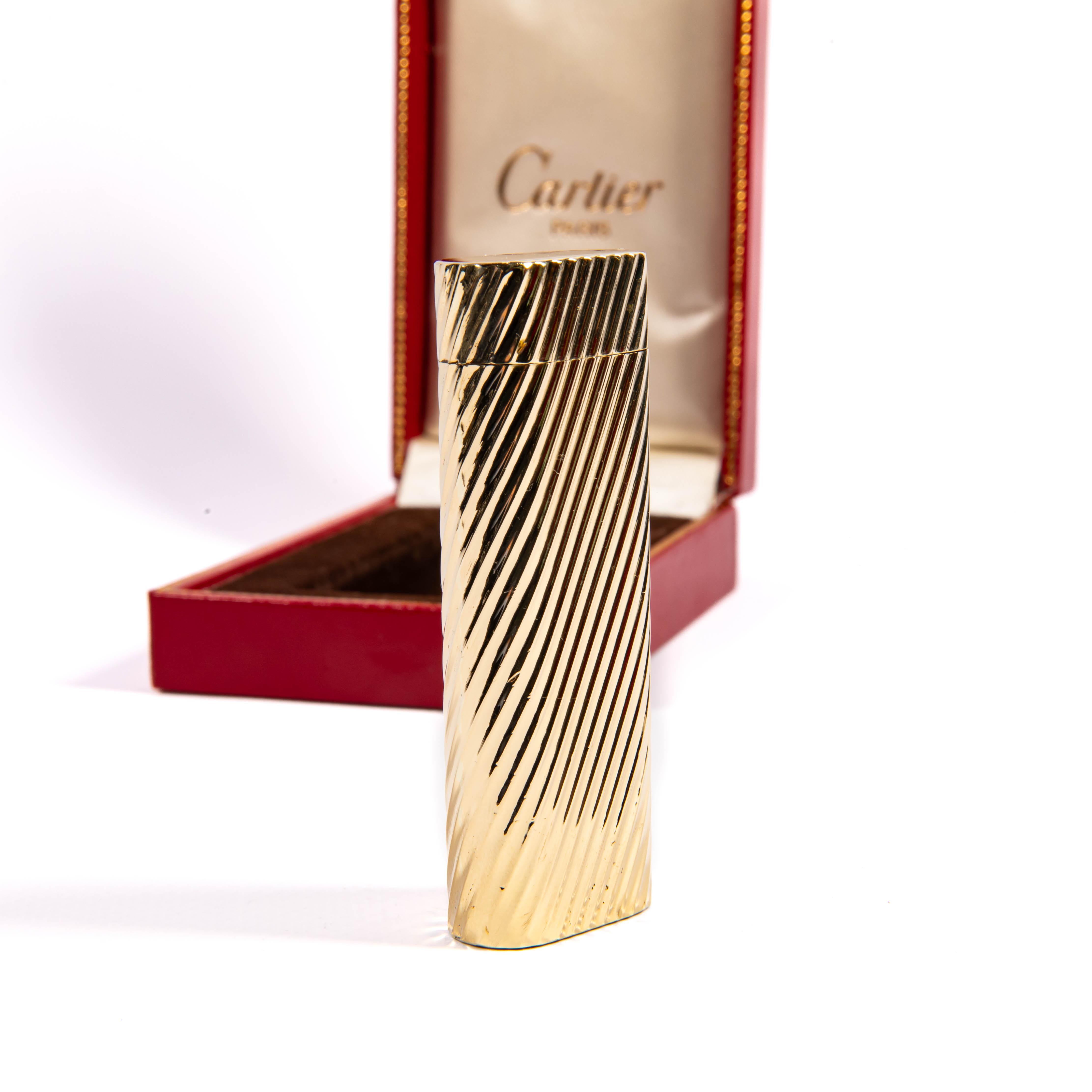 Vintage 18k Gold Jacket CARTIER Les Must Lights in Box 1970s en vente 2