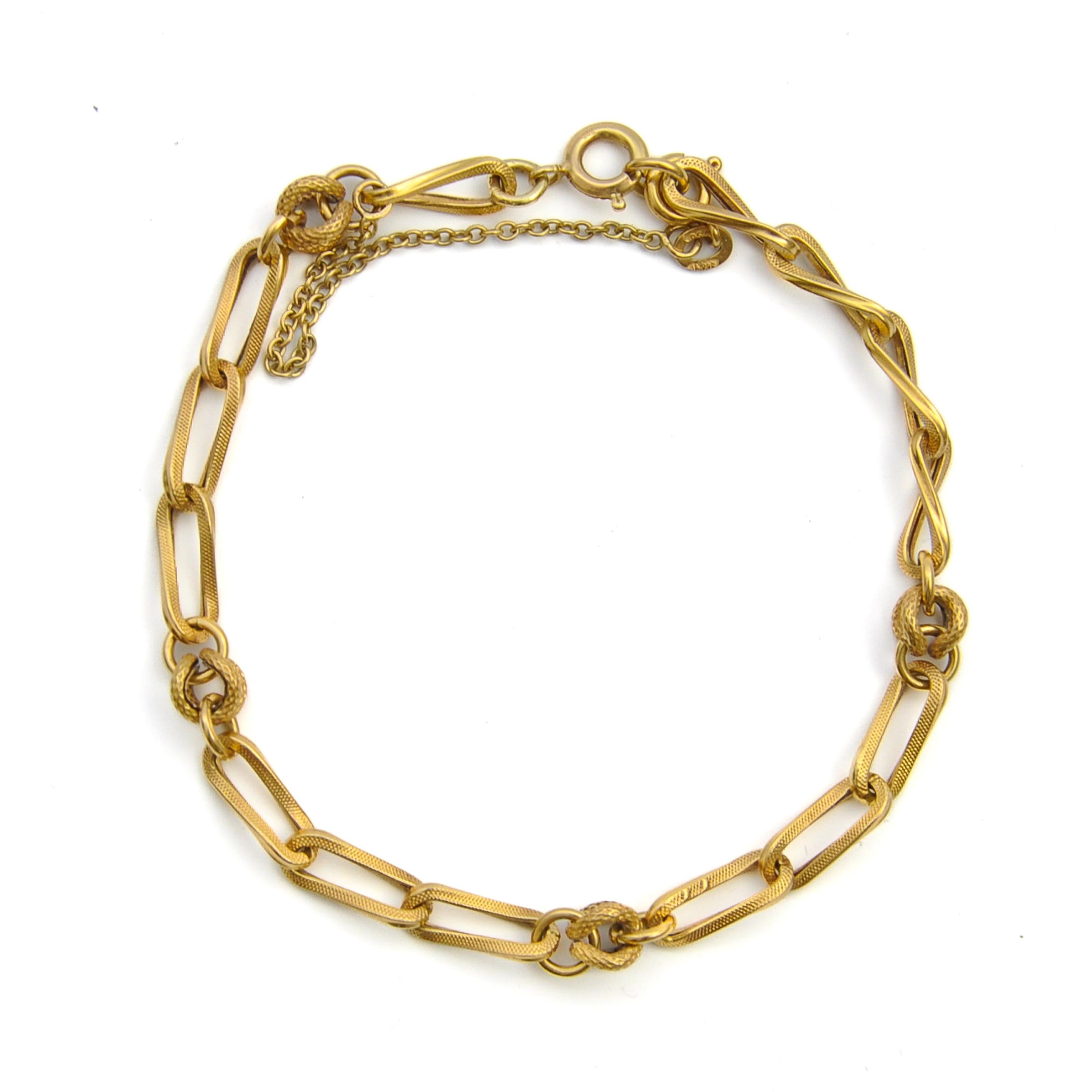 Vintage 18K Gold Knot Curved Links Chain Bracelet en vente 1