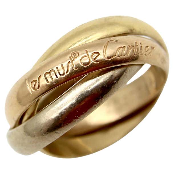 Vintage 18K Gold Les Must de Cartier Tri-Color Trinity Ring For Sale at ...
