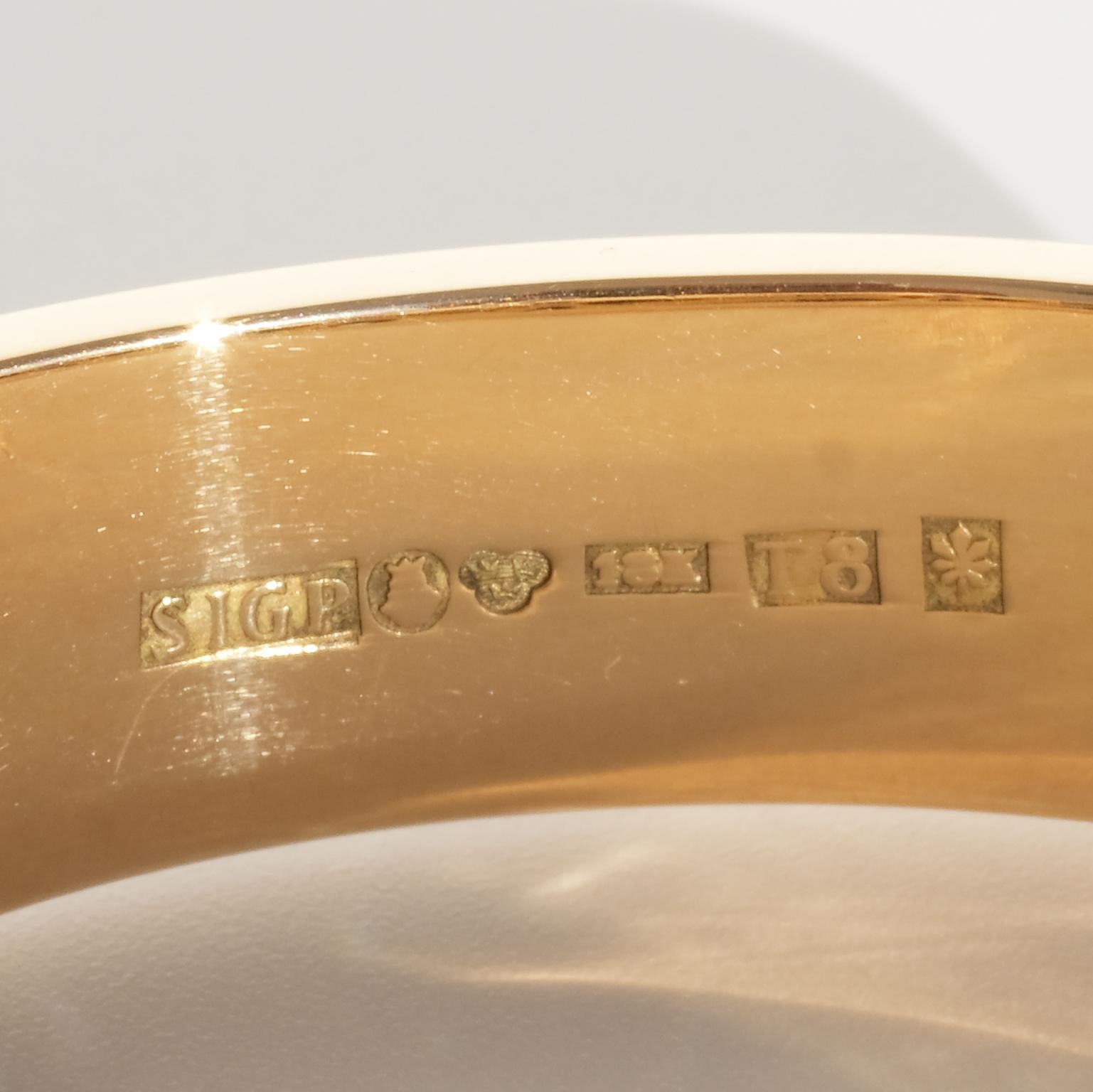 Vintage 18K Gold, Mabé Pearls and Emeralds Bracelet by Sigurd Persson Made 1945 For Sale 7