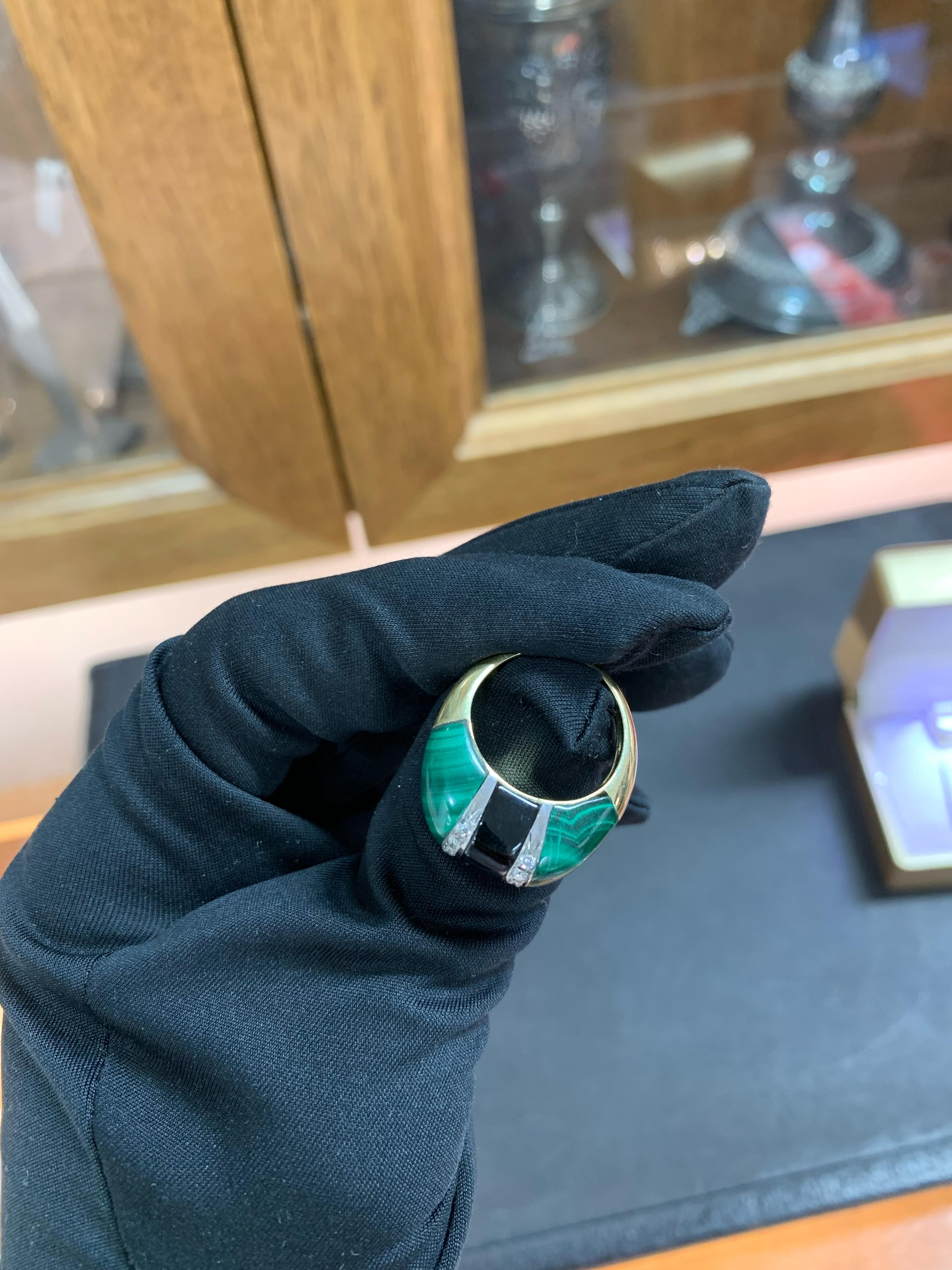 Vintage 18k Gold Malachite, Onyx & Diamond Ring For Sale 3