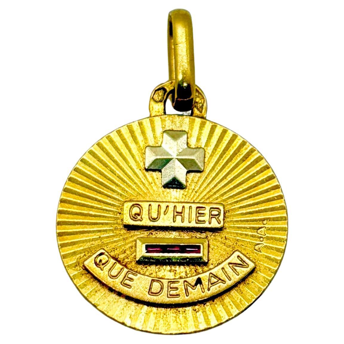 Vintage 18k Gold “Médaille d’Amour” by Augis – French Love Medal with Synthetic