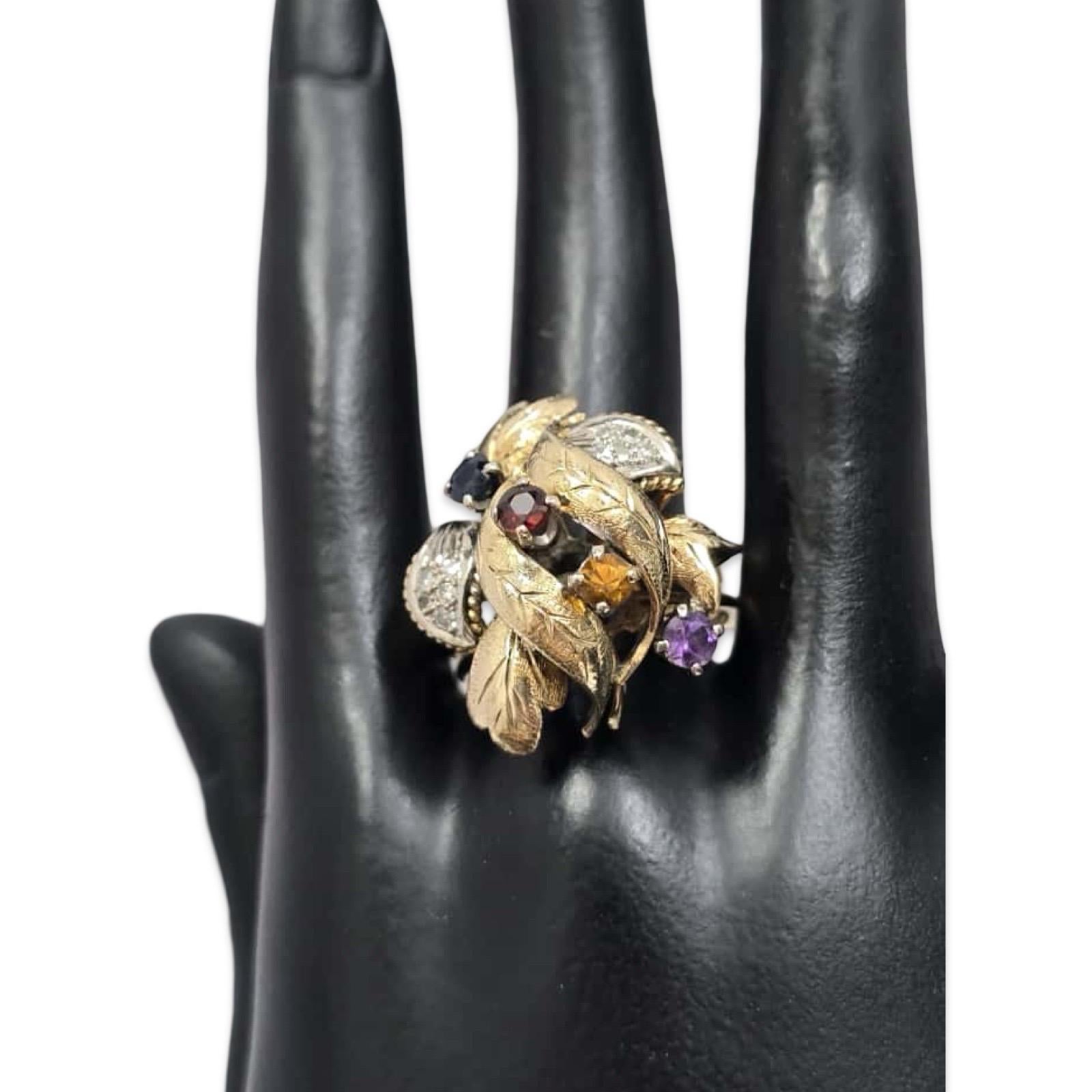 Donna Anello floreale multigem e diamante d'epoca in oro 18K in vendita