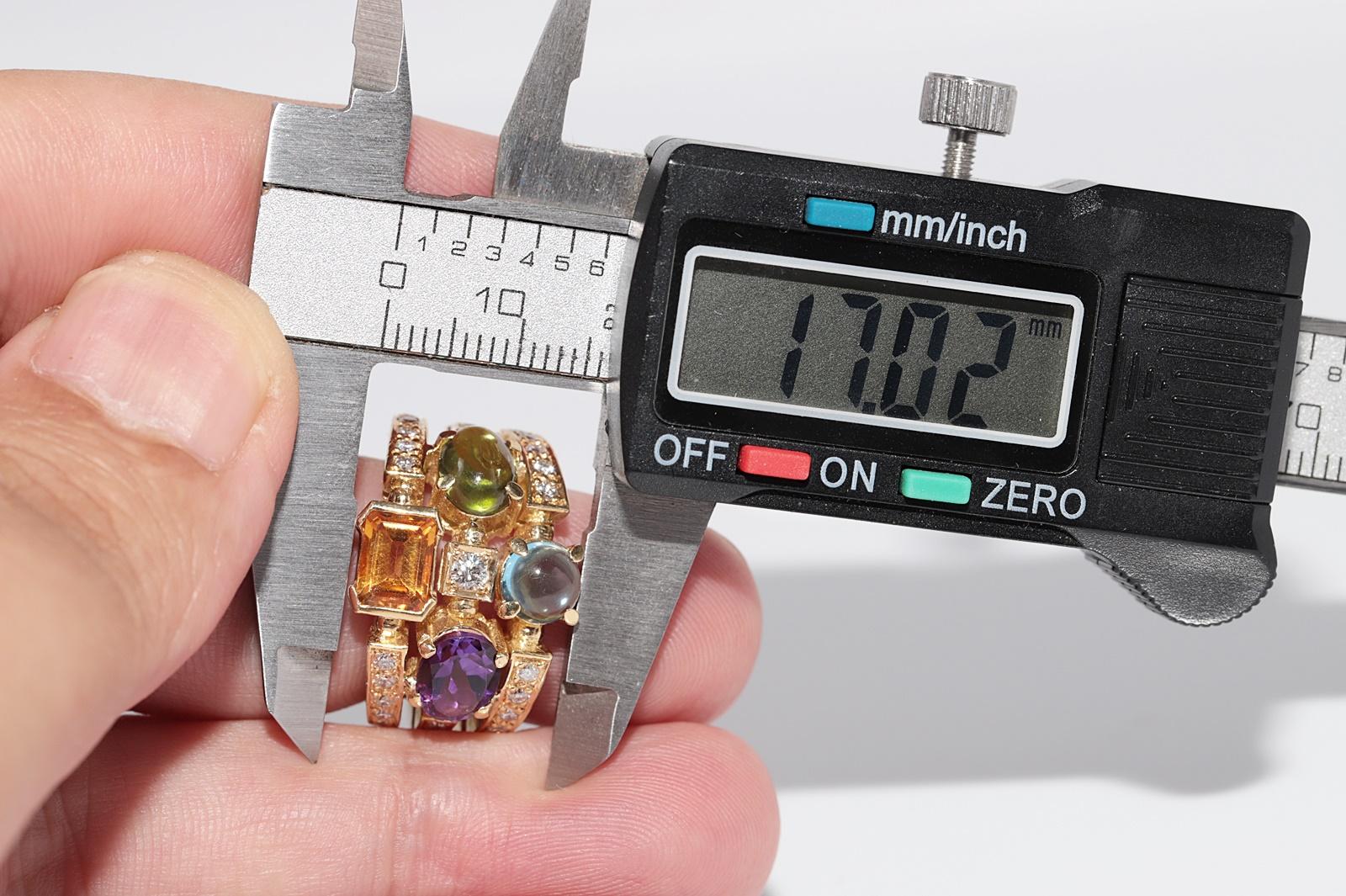 Vintage 18k Gold Natural Diamond And Amethyst Blue Topaz And Peridot Ring For Sale 10