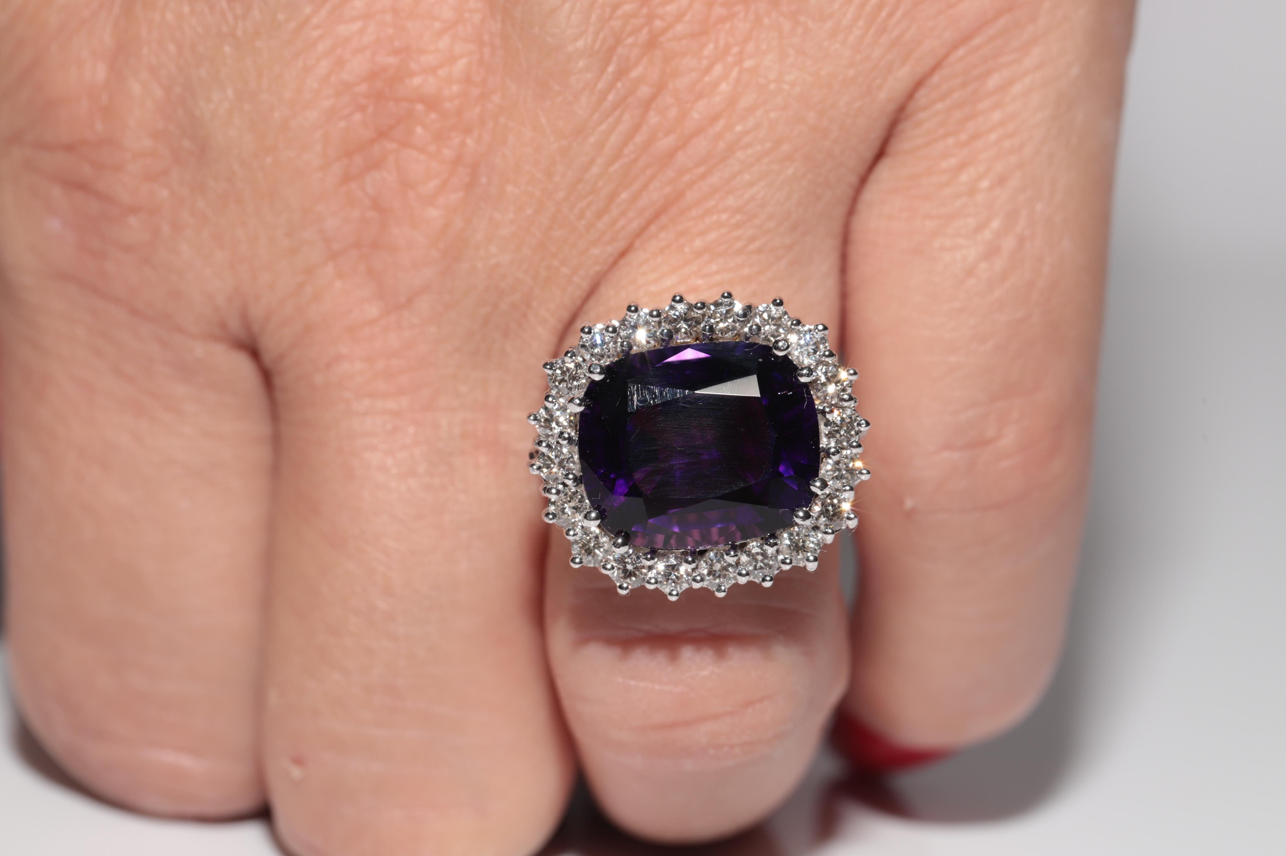 Anillo vintage de oro de 18 quilates con diamantes naturales y amatista decorado con un tanque fuerte en venta 9