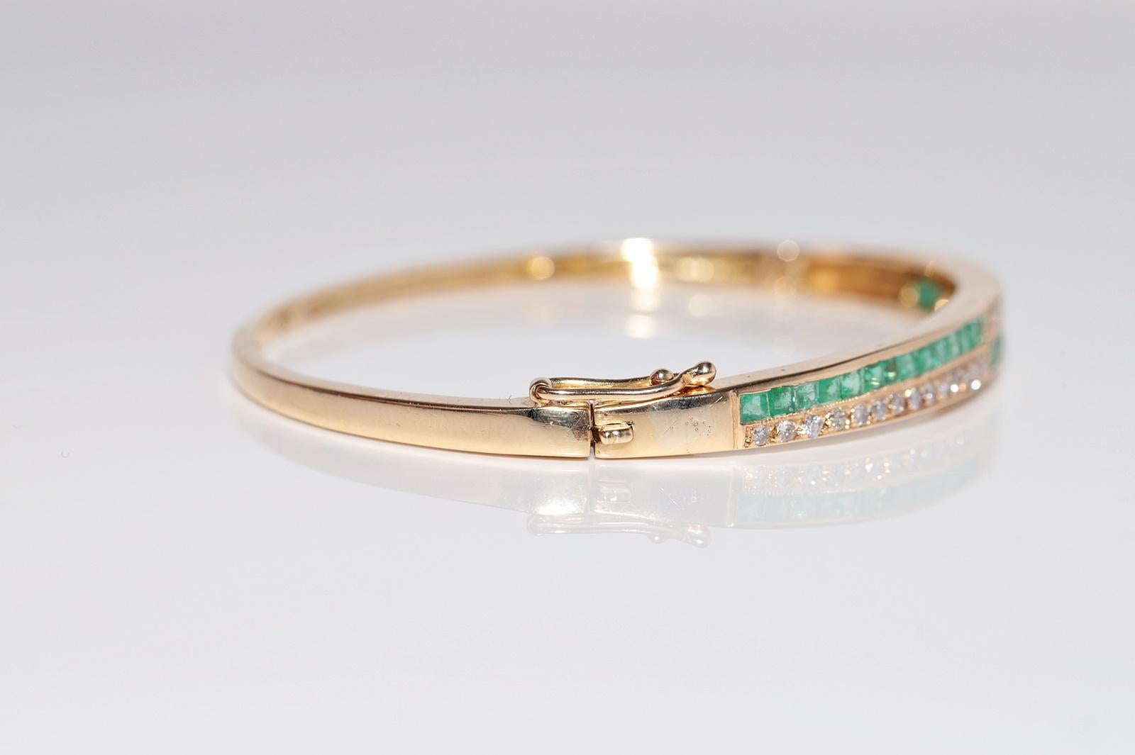 Bracciale vintage in oro 18k con diamanti naturali e smeraldi taglio baguette in vendita 5