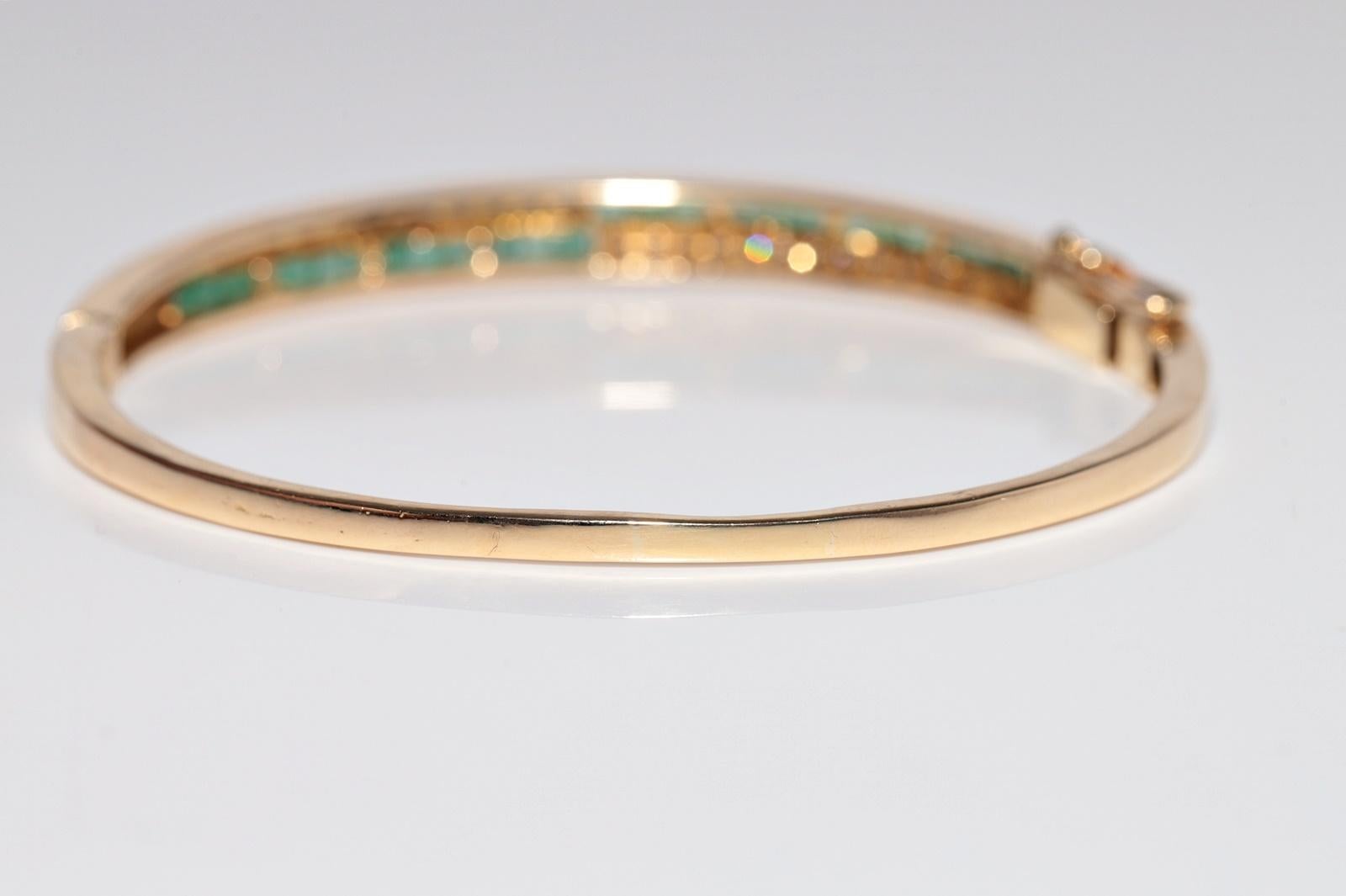 Bracciale vintage in oro 18k con diamanti naturali e smeraldi taglio baguette in vendita 6
