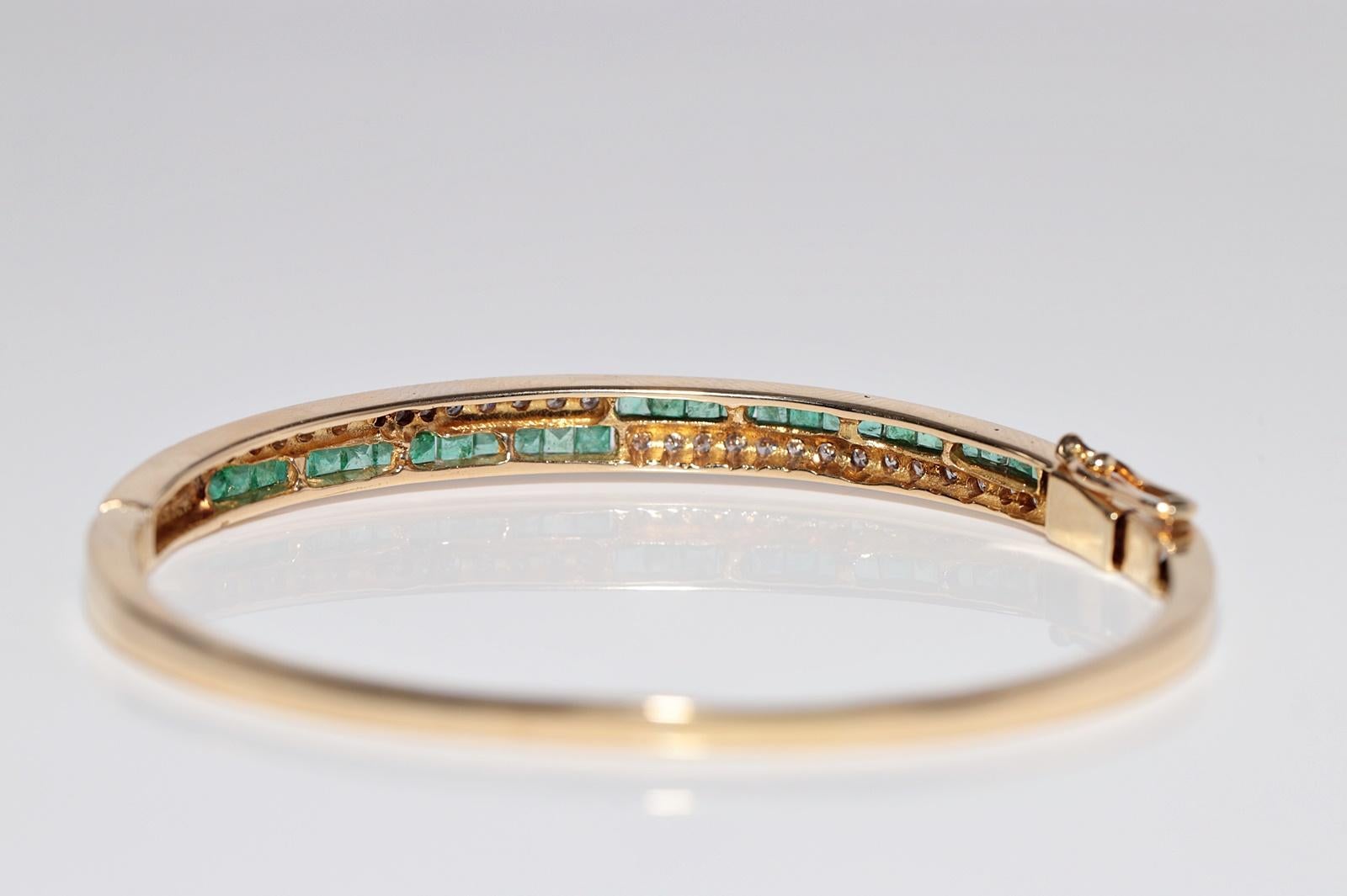 Bracciale vintage in oro 18k con diamanti naturali e smeraldi taglio baguette in vendita 7