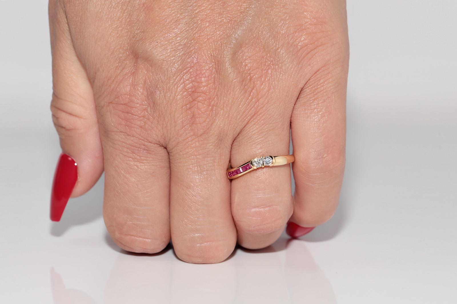 Vintage 18k Gold natürlichen Diamanten und Kaliber geschnitten Rubin dekoriert Band Ring im Angebot 9