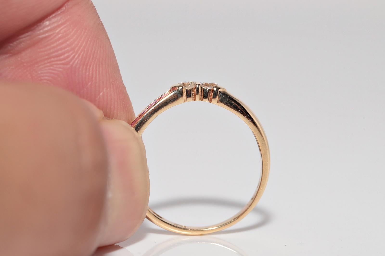 Vintage 18k Gold natürlichen Diamanten und Kaliber geschnitten Rubin dekoriert Band Ring im Angebot 1