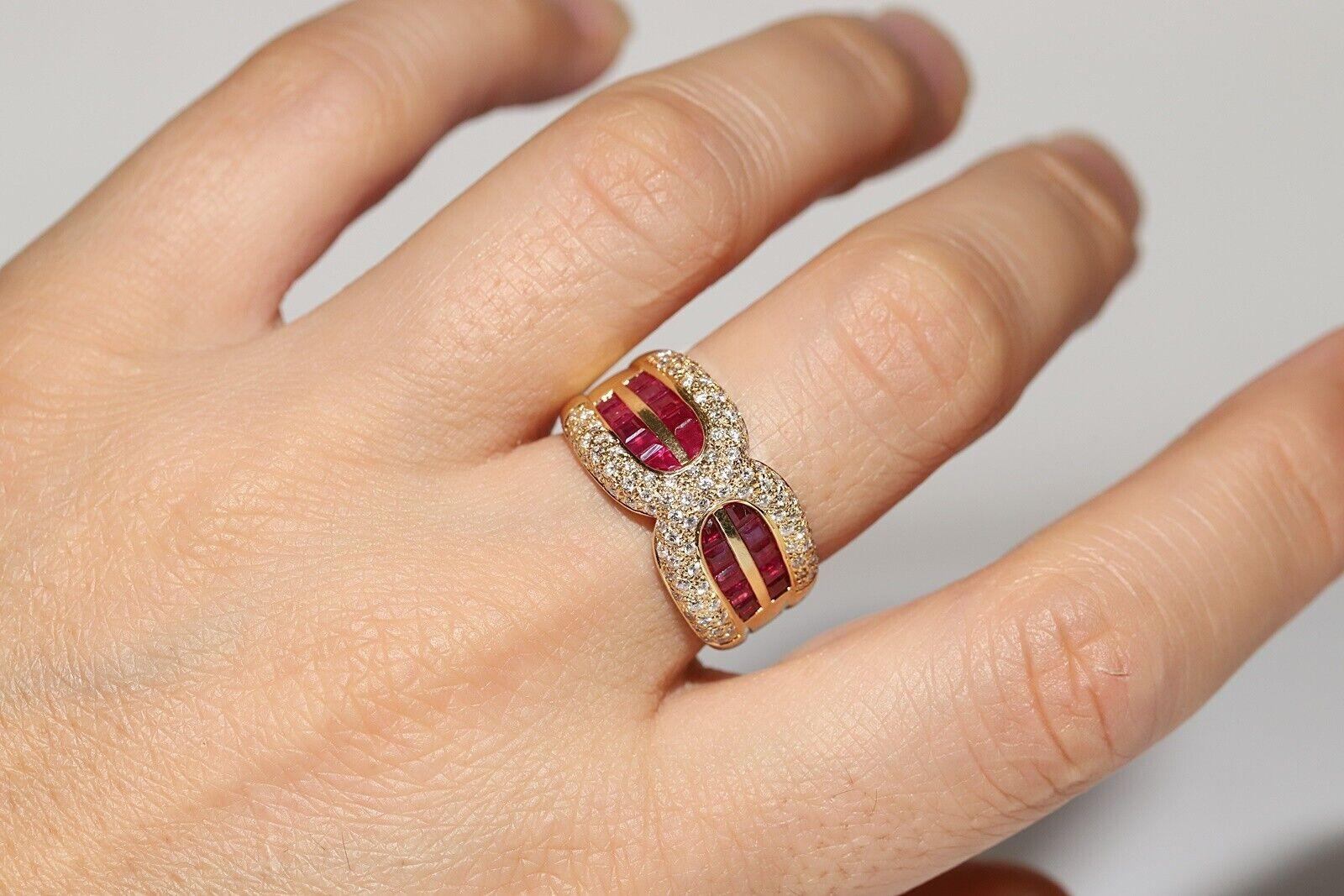 Anillo Tanque Vintage de Oro de 18k Decorado con Diamantes Naturales y Rubí Calibre en venta 5