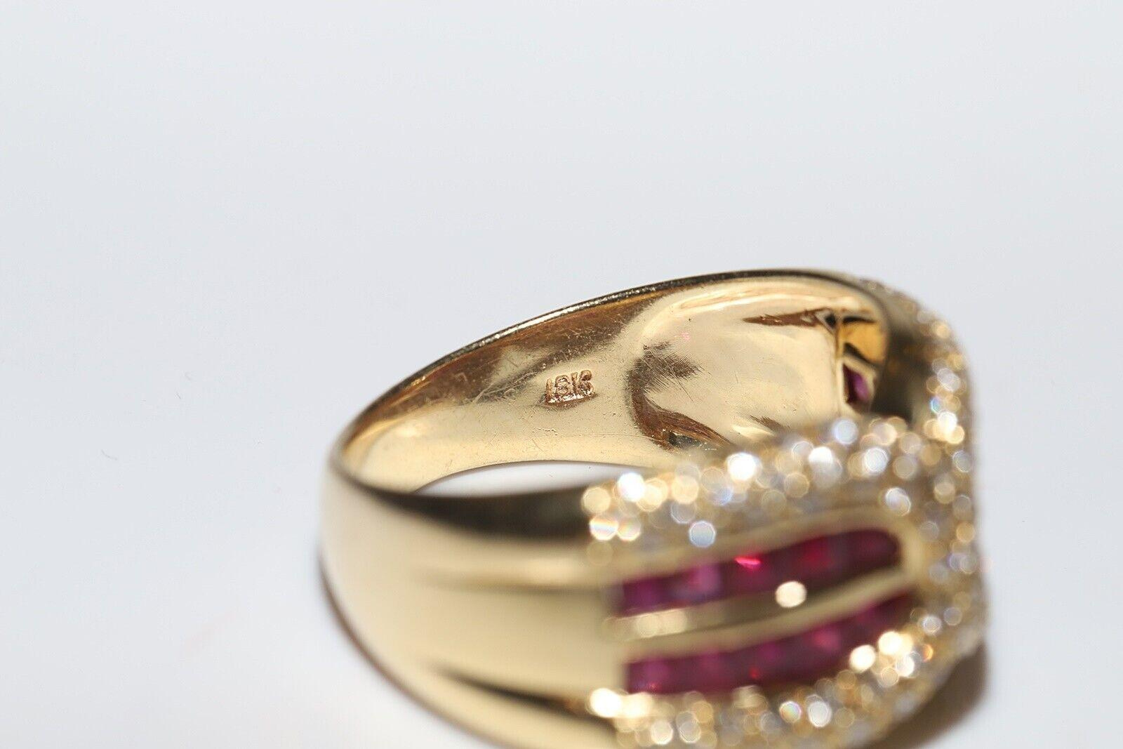 Anillo Tanque Vintage de Oro de 18k Decorado con Diamantes Naturales y Rubí Calibre en venta 2