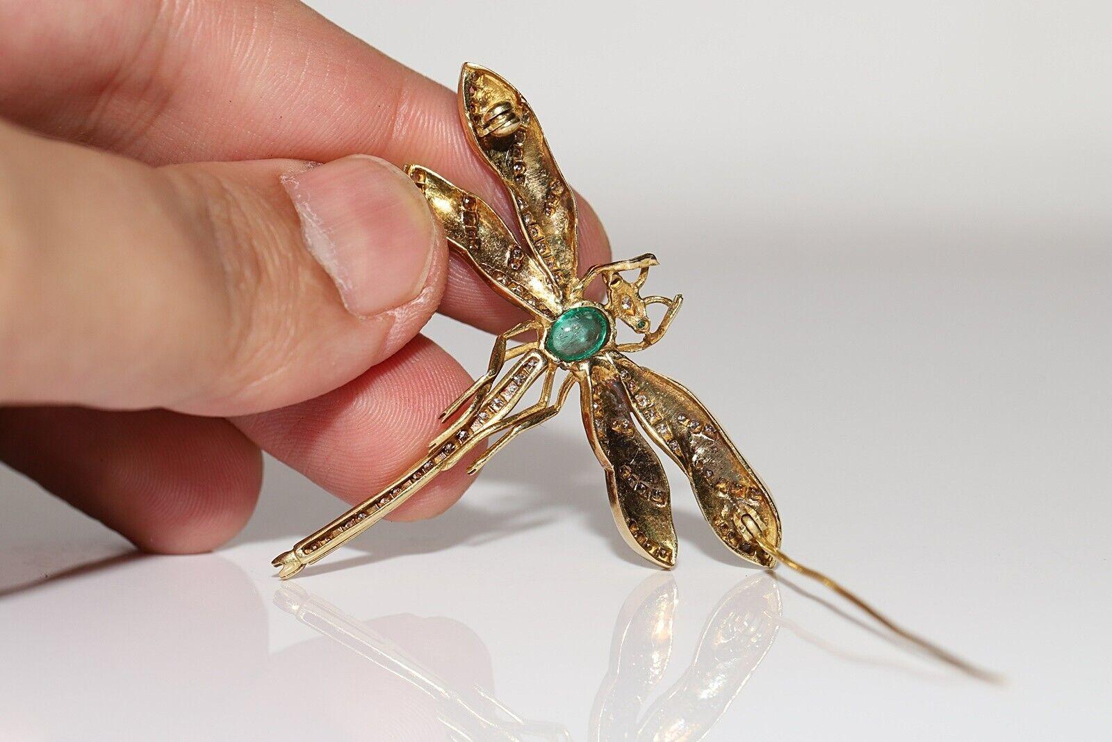 Vintage 18K Gold Natural Diamond And Emerald And Dragonfly Beetle Brooch For Sale 1