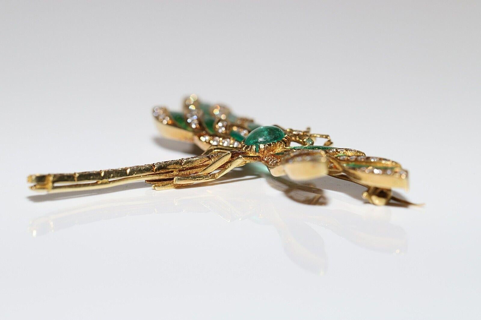 Vintage 18K Gold Natural Diamond And Emerald And Dragonfly Beetle Brooch For Sale 2