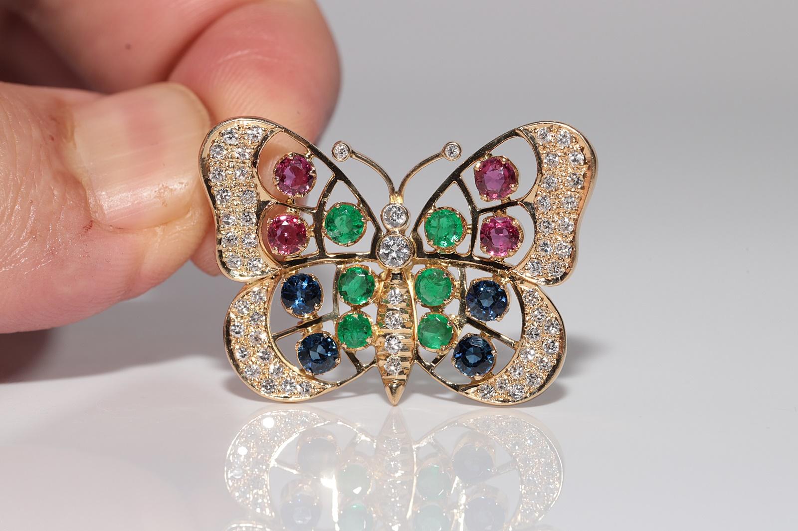 Vintage  18k Gold Natural Diamond And Emerald Ruby Sapphire Butterfly Brooch For Sale 6