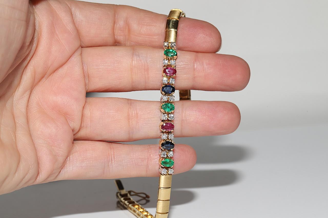 Vintage  18k Gold Natural Diamond And Emerald Sapphire And Ruby Bracelet  For Sale 7