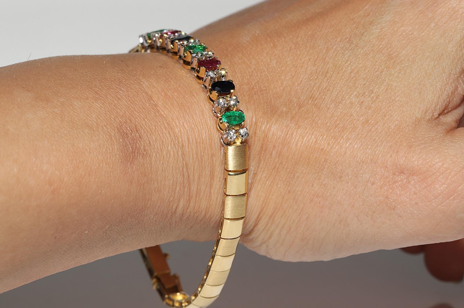 Vintage  18k Gold Natural Diamond And Emerald Sapphire And Ruby Bracelet  For Sale 9