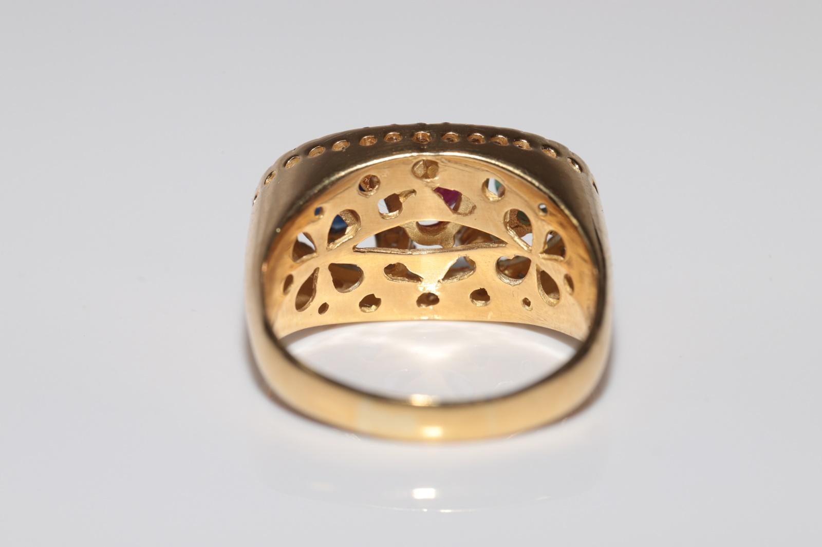 Vintage 18k Gold Natural Diamond And Emerald Sapphire Ruby Ring For Sale 8