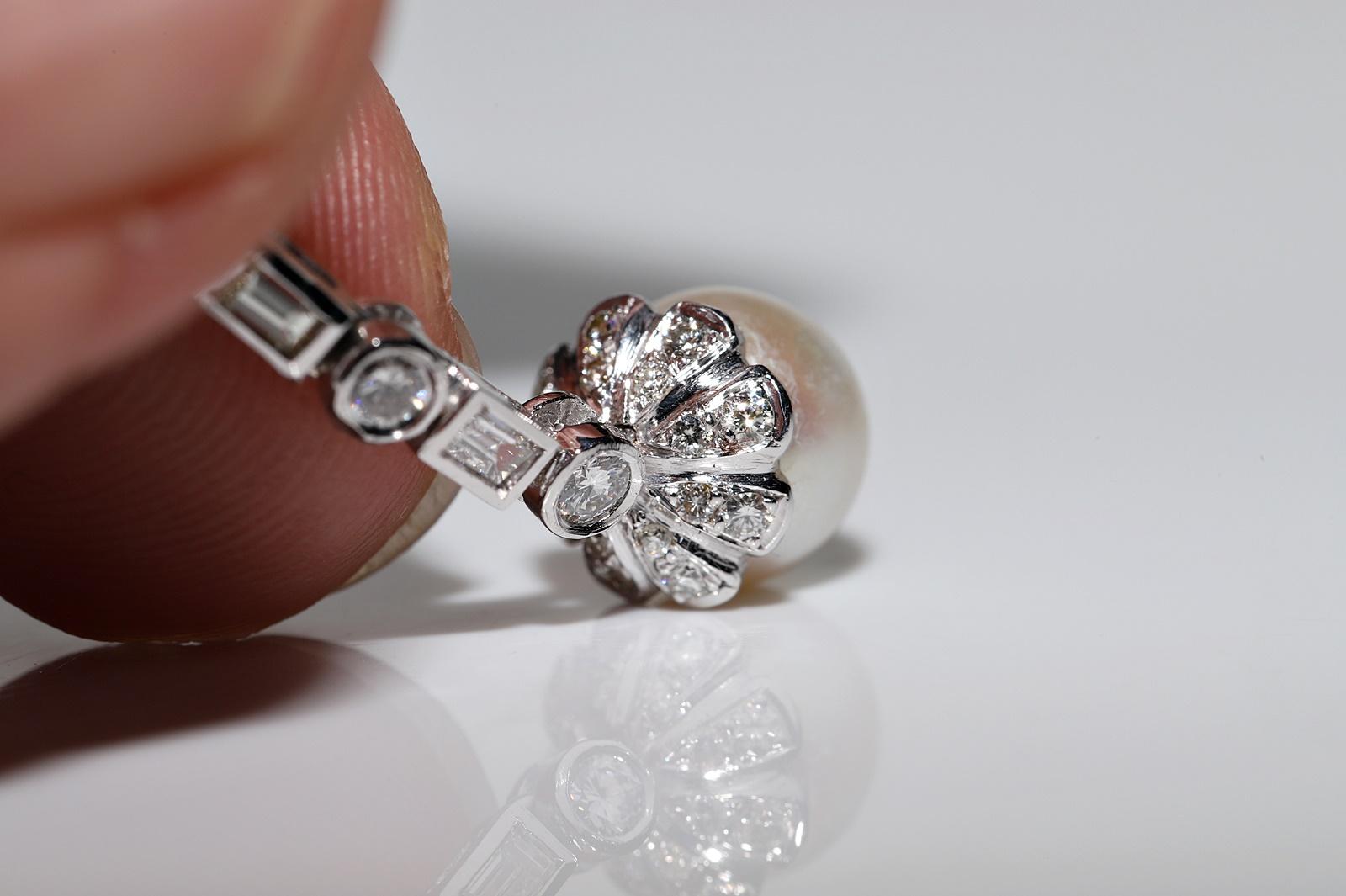 18 Karat Gold Natürlicher Diamant und Perle Dekorierter Tropfenohrring 3