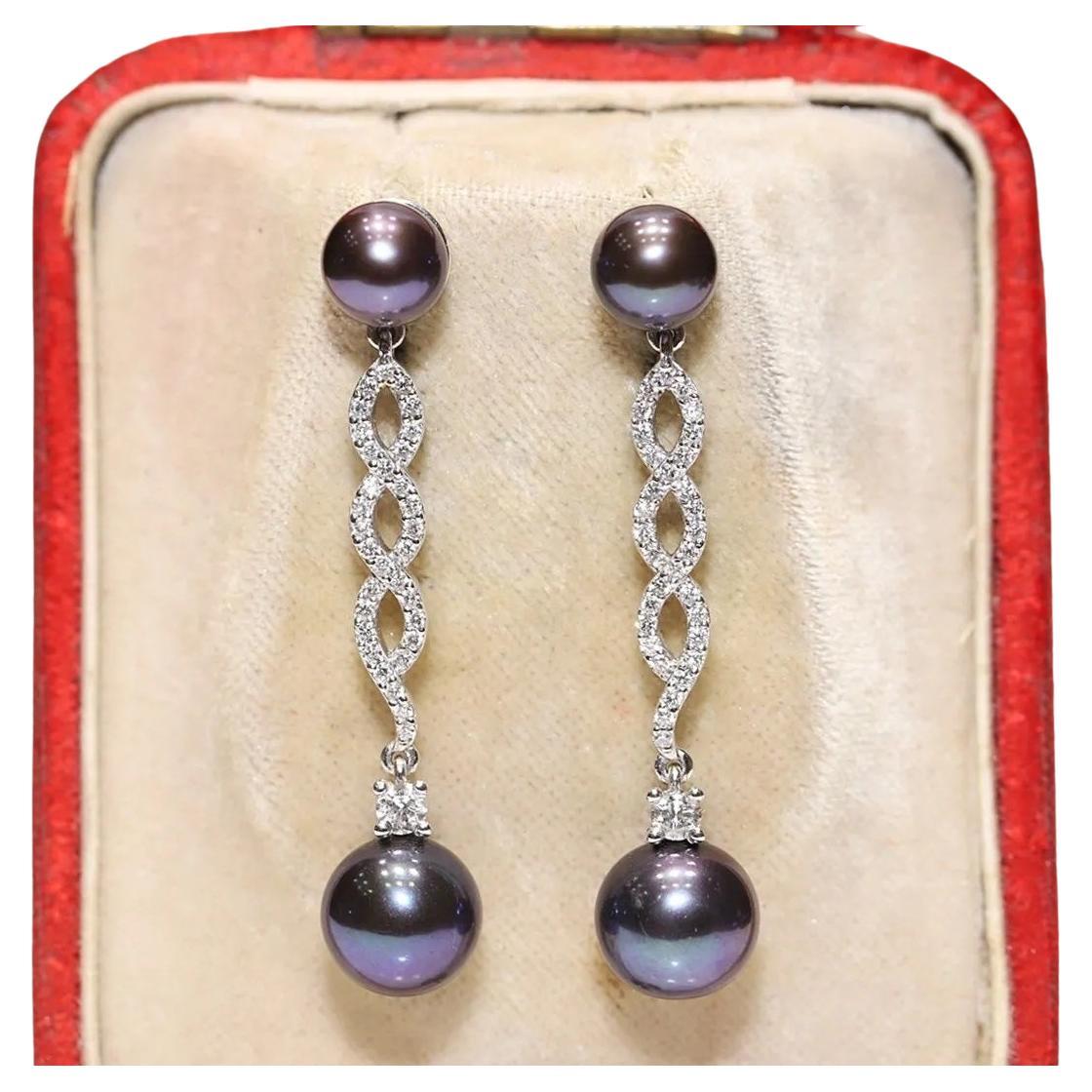 Boucle d'oreille pendante vintage en or 18k ornée de diamants naturels et de perles