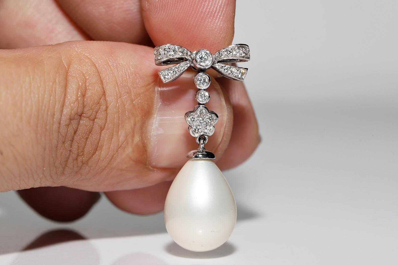 Boucles d'oreilles et pendentif vintage en or 18 carats décorées de diamants naturels et de perles en vente 4