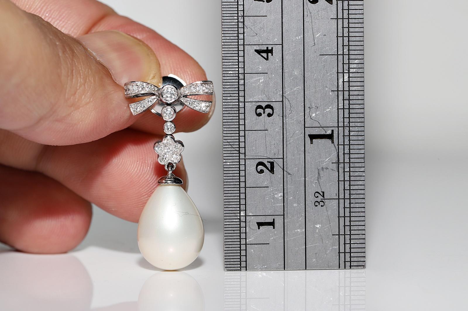 Boucles d'oreilles et pendentif vintage en or 18 carats décorées de diamants naturels et de perles en vente 8