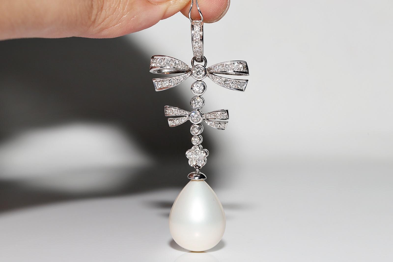Taille brillant Boucles d'oreilles et pendentif vintage en or 18 carats décorées de diamants naturels et de perles en vente