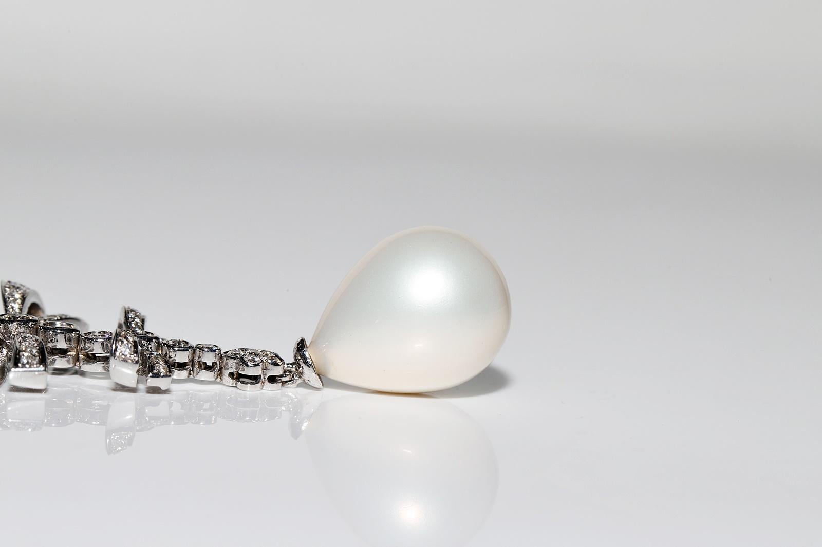 Boucles d'oreilles et pendentif vintage en or 18 carats décorées de diamants naturels et de perles en vente 1