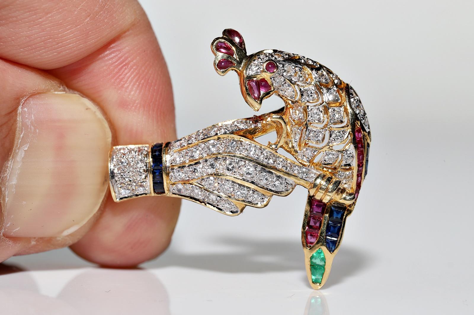 Retro Vintage 18k Gold Natural Diamond And Ruby And Emerald Sapphire Bird Brooch For Sale