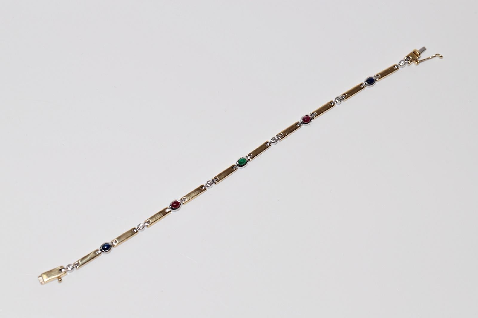 Armband aus 18 Karat Gold mit natürlichem Diamanten, Rubinen, Saphiren und Smaragden im Angebot 8