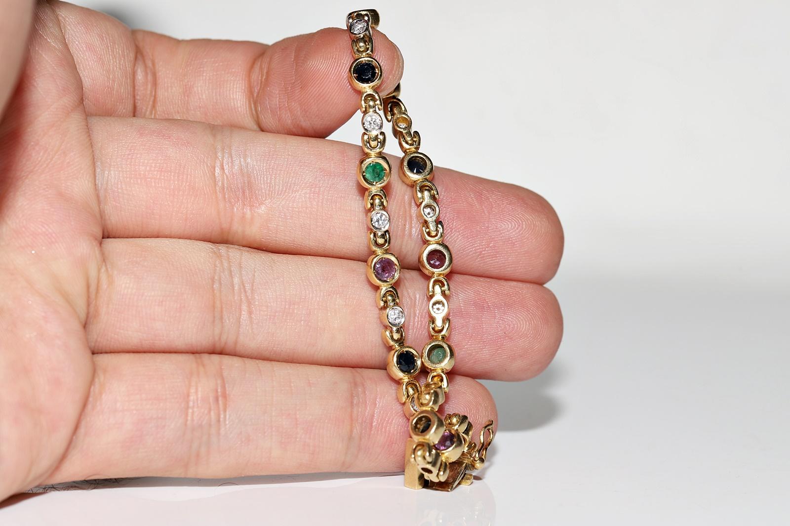 Vintage  18k Gold Natural Diamond And Sapphire And Ruby Emerald Bracelet For Sale 6