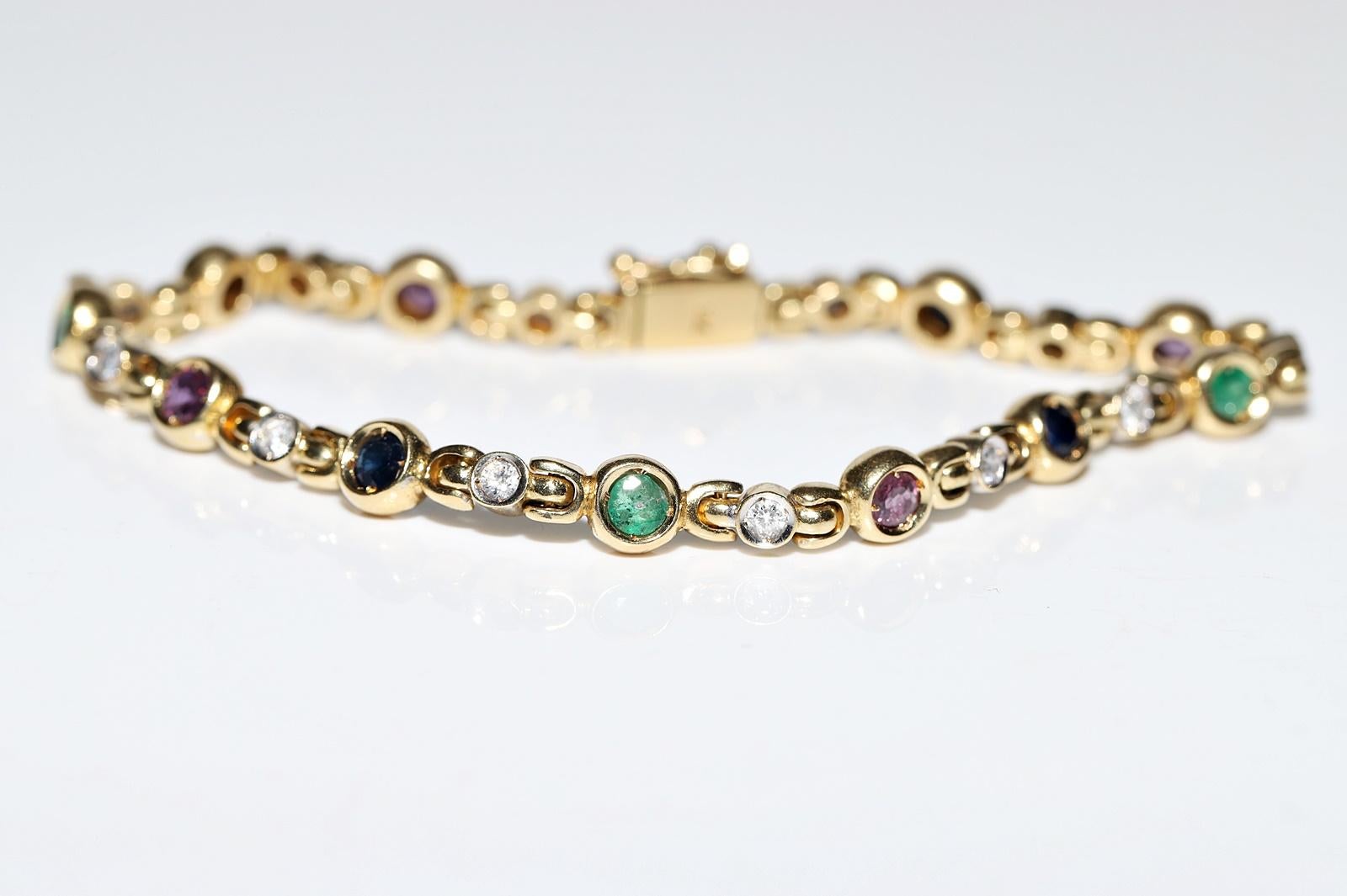 Vintage  18k Gold Natural Diamond And Sapphire And Ruby Emerald Bracelet For Sale 1