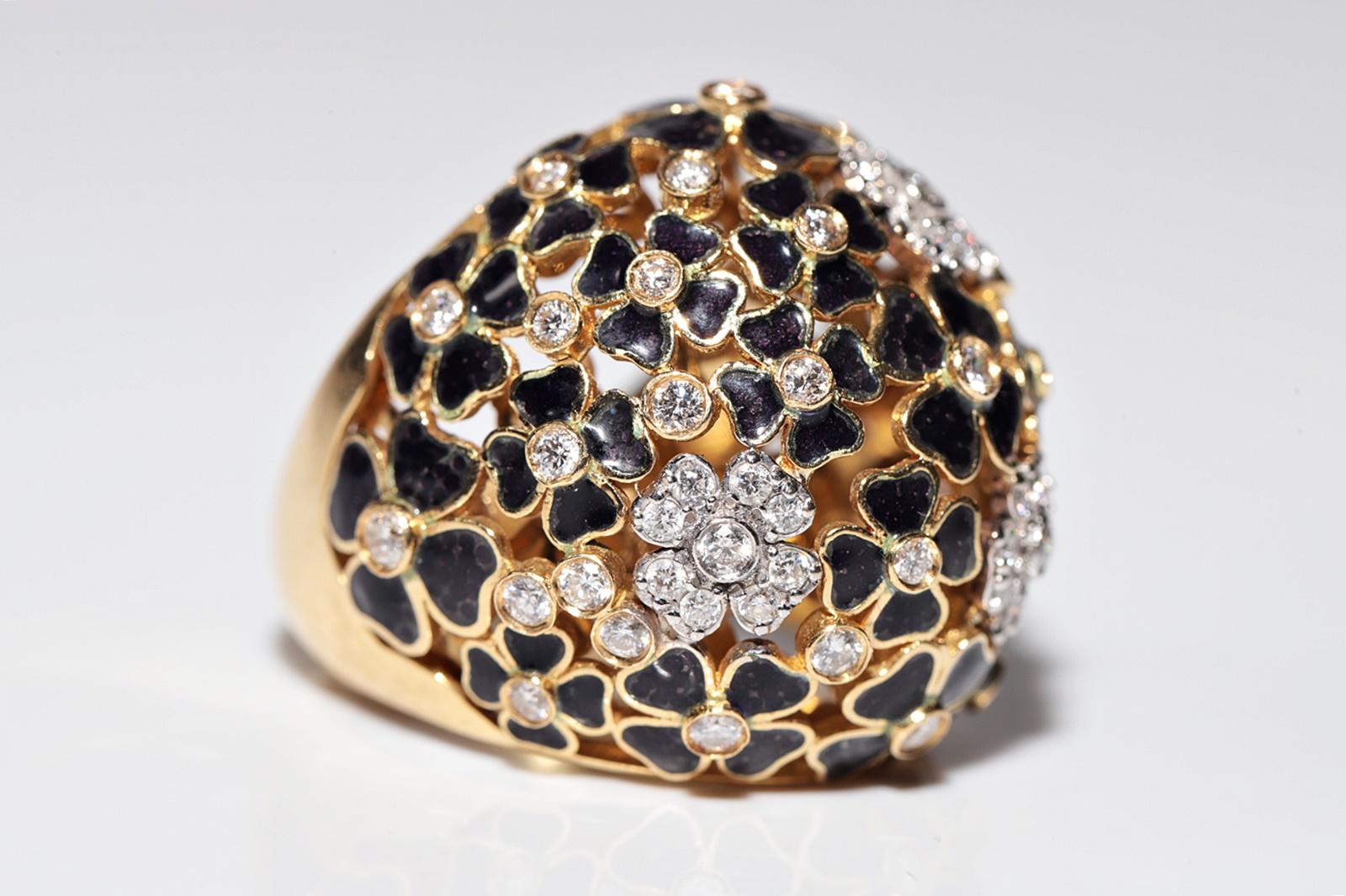 18 Karat Gold Natürlicher Diamant Dekorierter Blumen Emaille-Ring mit Blumen im Angebot 3