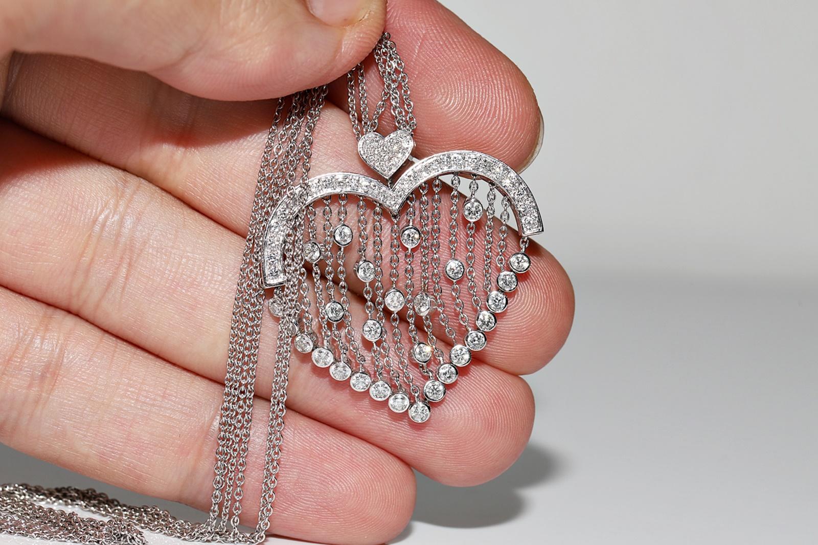 Vintage 18k Gold Natural Diamond Decorated Heart Pendant Necklace  For Sale 12